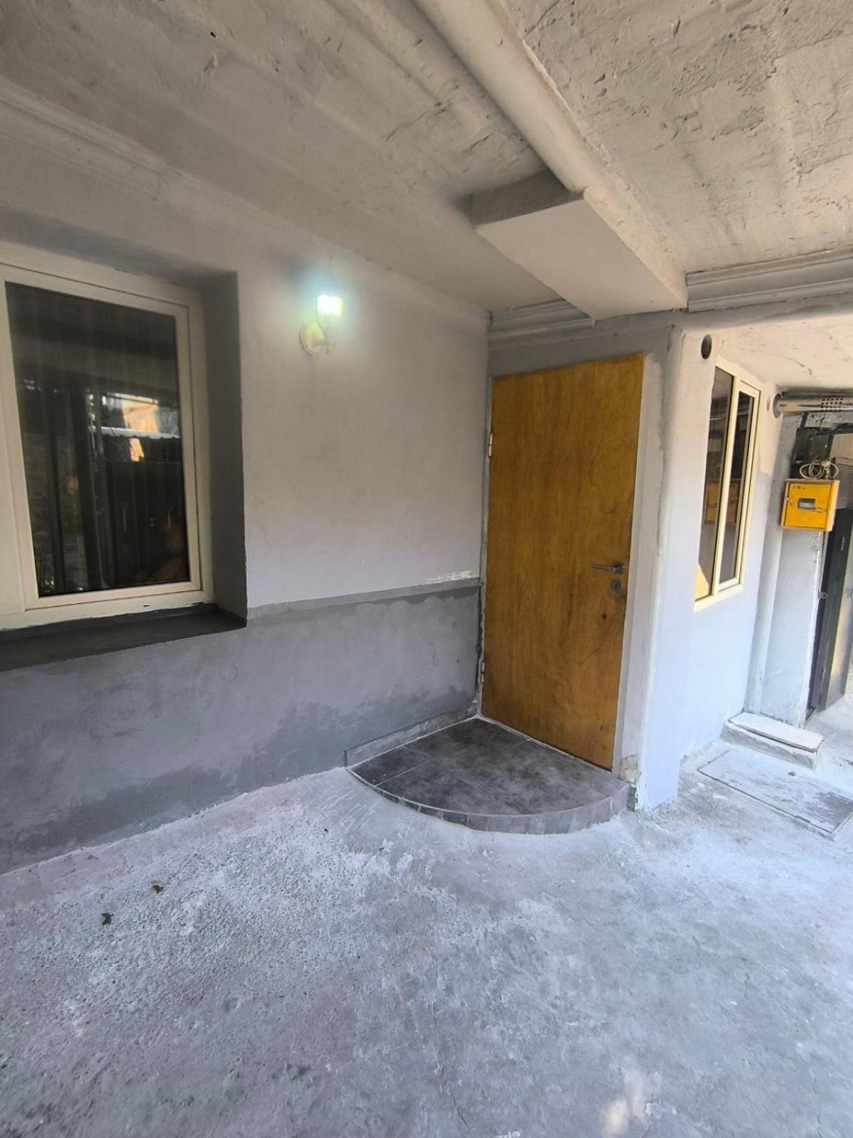 Grig's Apartment